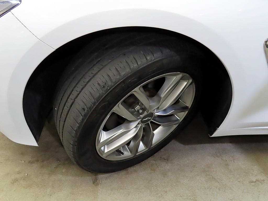 Genesis G70 2018 Blanco - Importación desde Corea - HF Imports Iquique - Foto 20