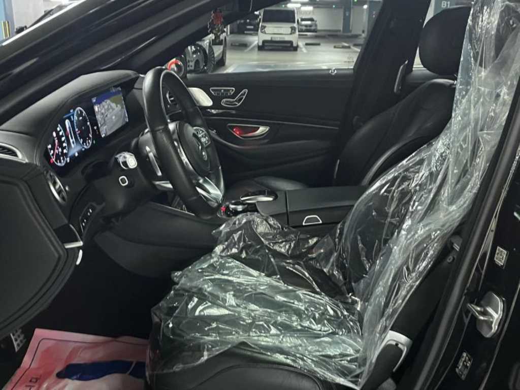 Mercedes Benz S Class - Vista 12