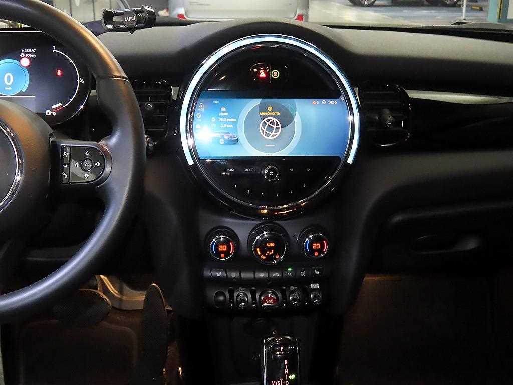 Mini Cooper - Vista 11