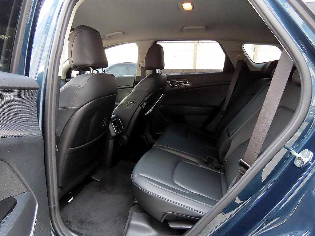 KIA Sportage - Vista 6