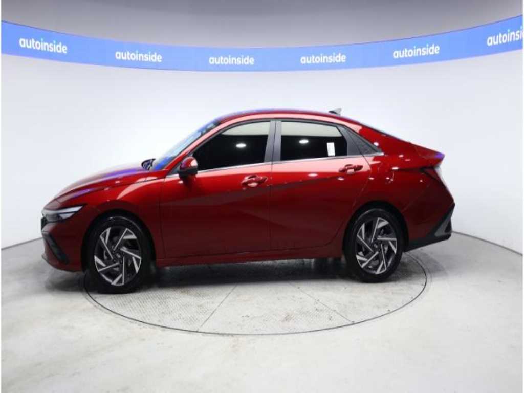 HYUNDAI Avante - Vista 2