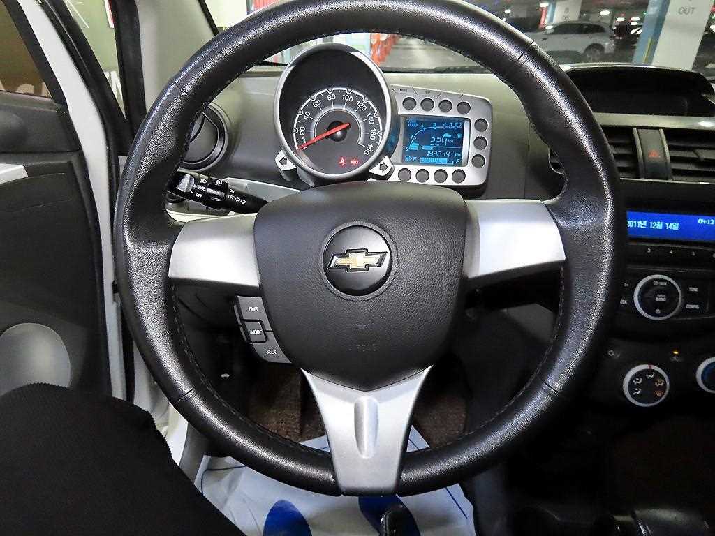 Chevrolet Spark - Vista 8