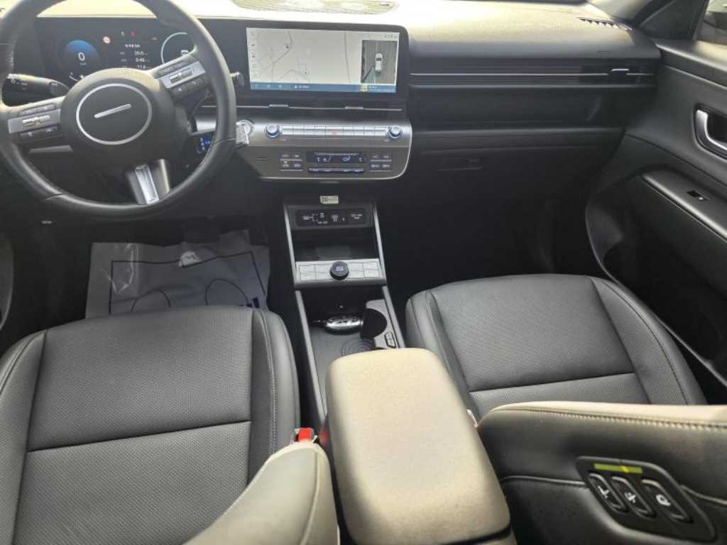 HYUNDAI Kona - Vista 7