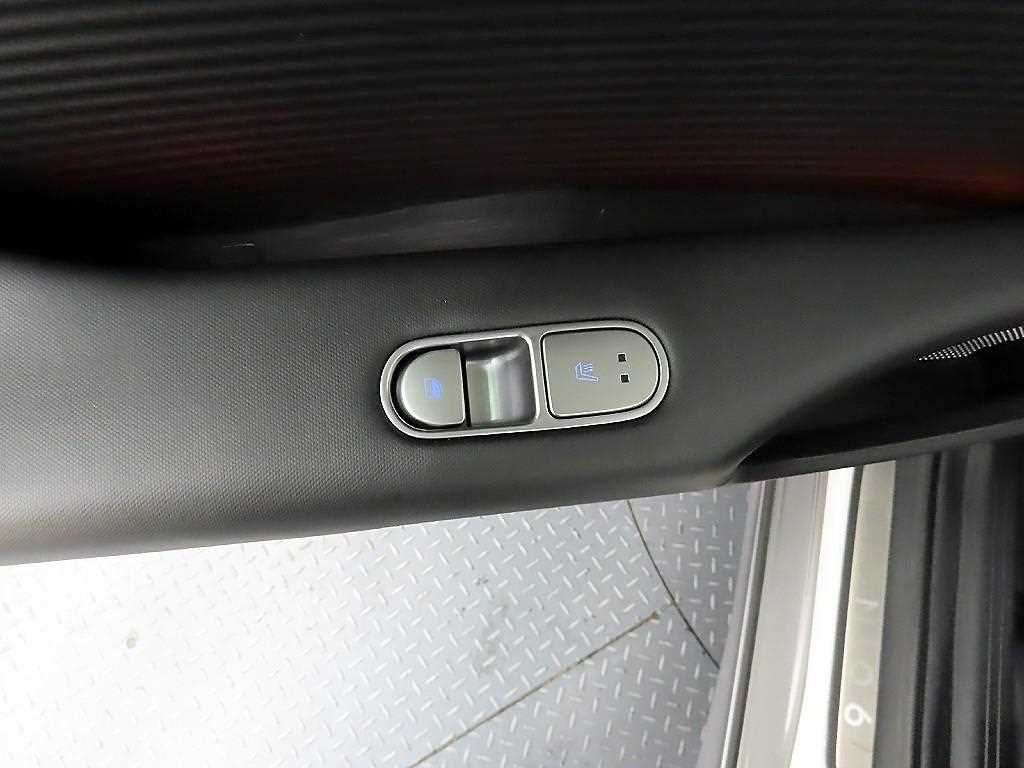 HYUNDAI Ioniq 6 - Vista 12