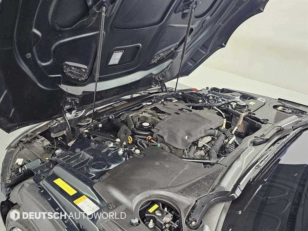 Jaguar F-TYPE - Vista 6