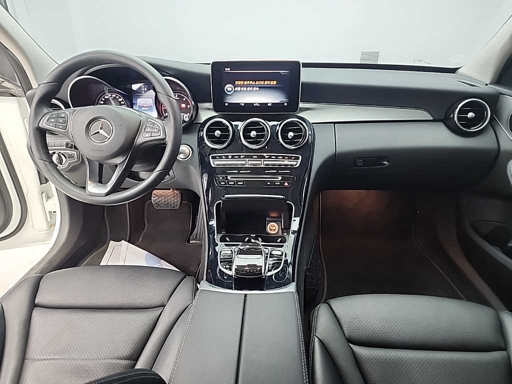 Mercedes Benz C Class - Vista 7