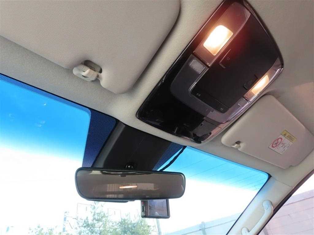 HYUNDAI Staria 2022 Blanco - Importación desde Corea - HF Imports Iquique - Foto 18