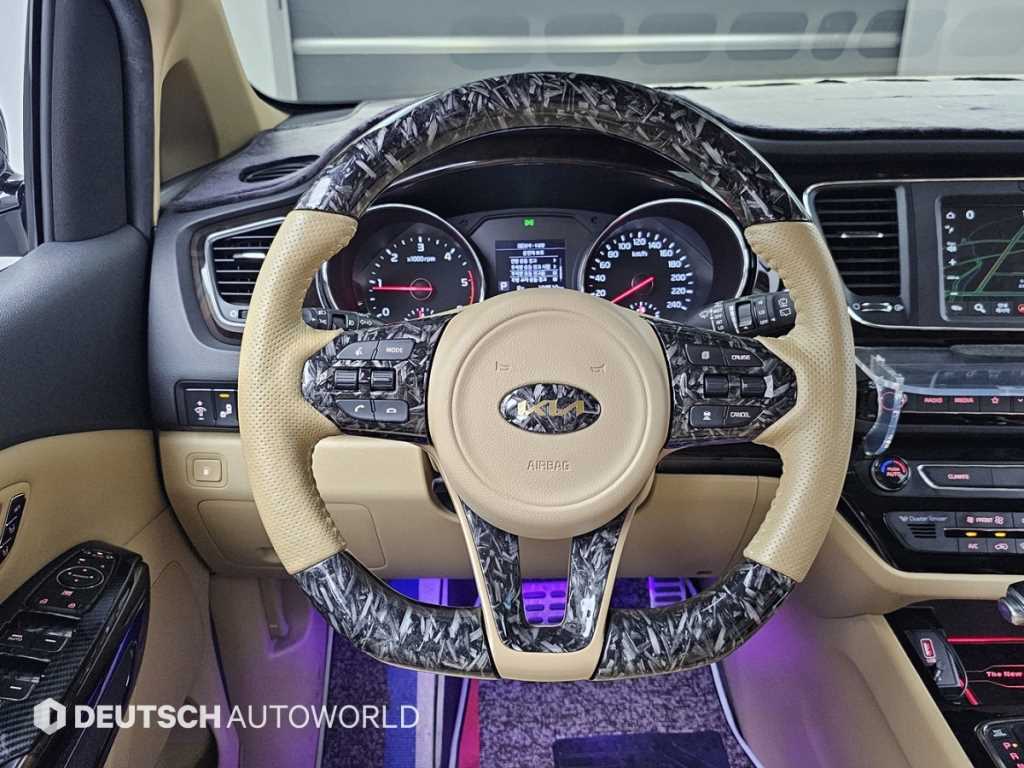 KIA Carnival 2019 Blanco - Importación desde Corea - HF Imports Iquique - Foto 13