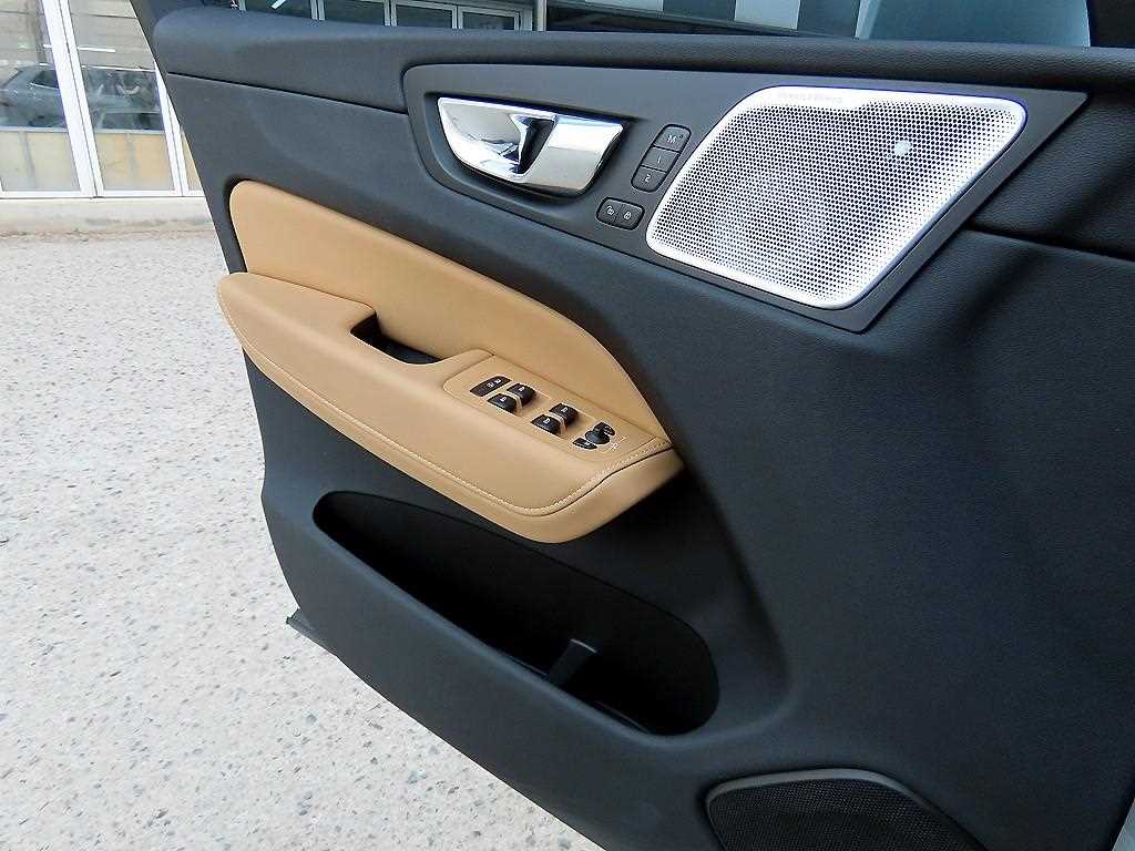 Volvo XC60 - Vista 12