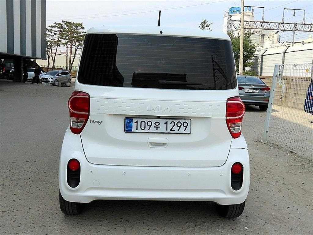 KIA Ray - Vista 4