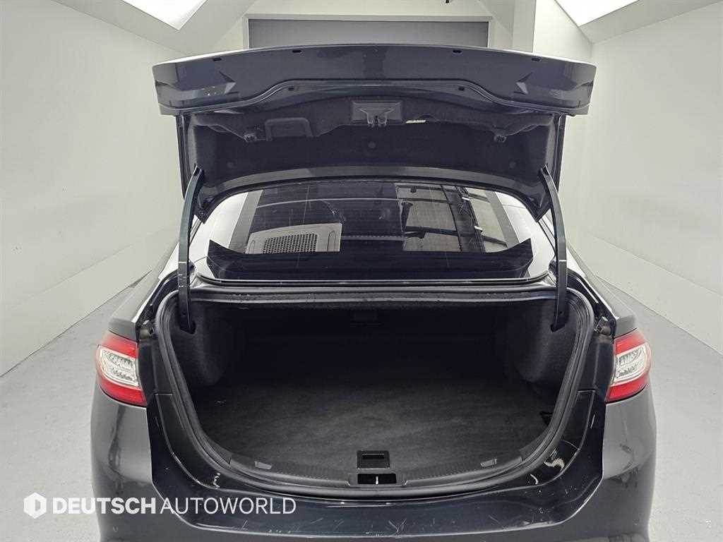 Ford Mondeo 2016 Negro - Importación desde Corea - HF Imports Iquique - Foto 19