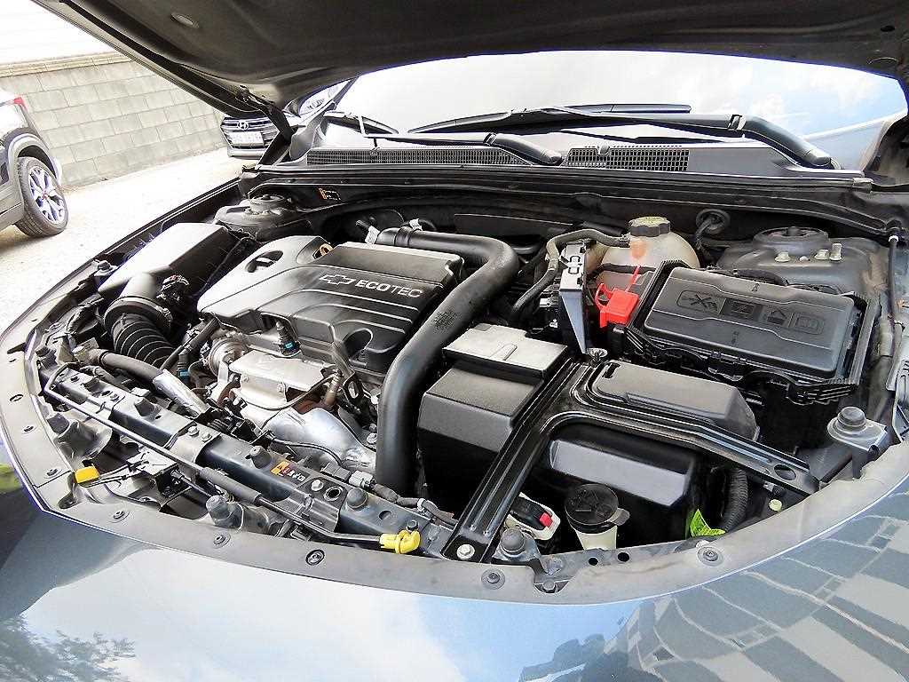 Chevrolet Malibu 2018 Gris - Importación desde Corea - HF Imports Iquique - Foto 19