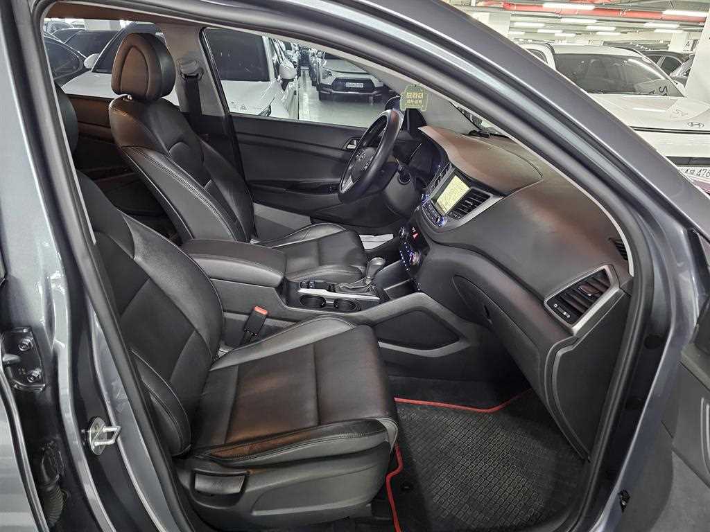 HYUNDAI Tucson 2018 Gris - Importación desde Corea - HF Imports Iquique - Foto 13
