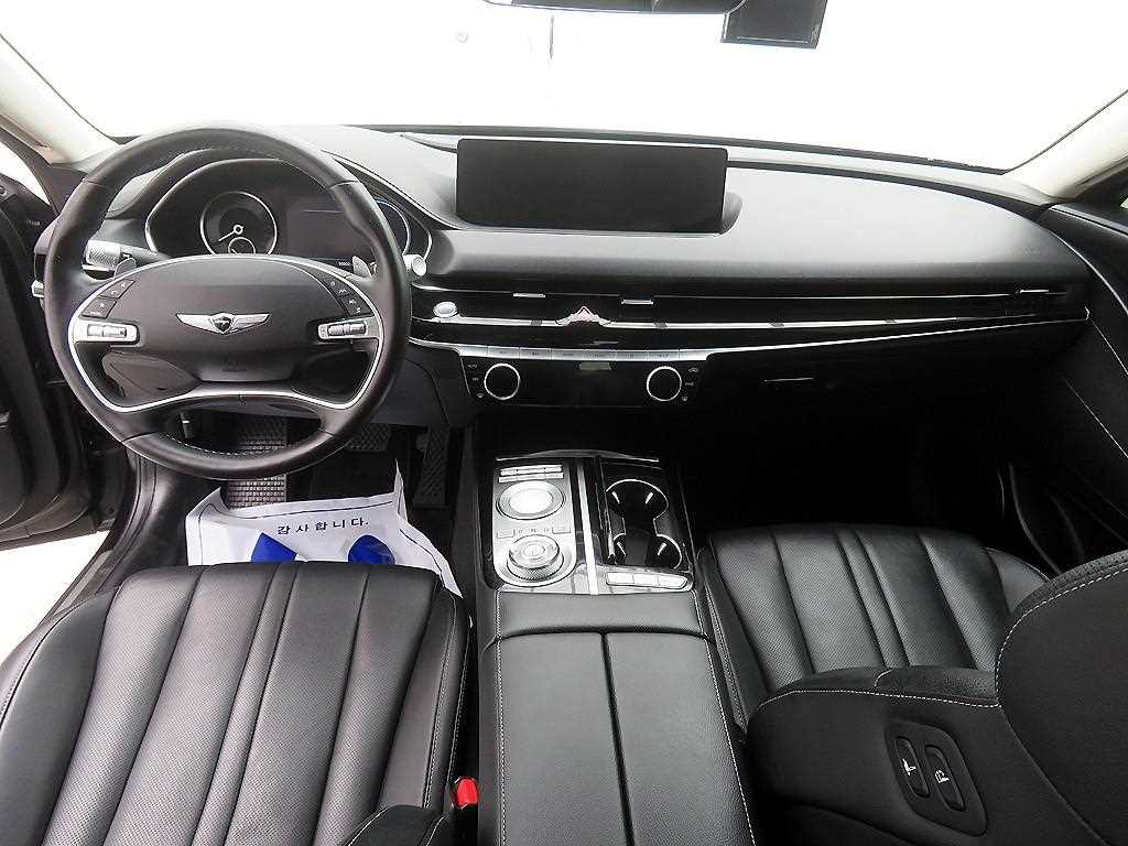 Genesis G80 - Vista 8