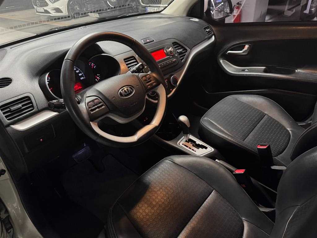 KIA Morning - Vista 11