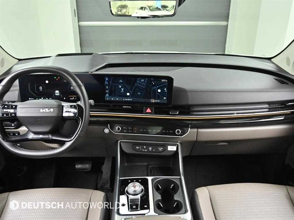 KIA Carnival - Vista 7