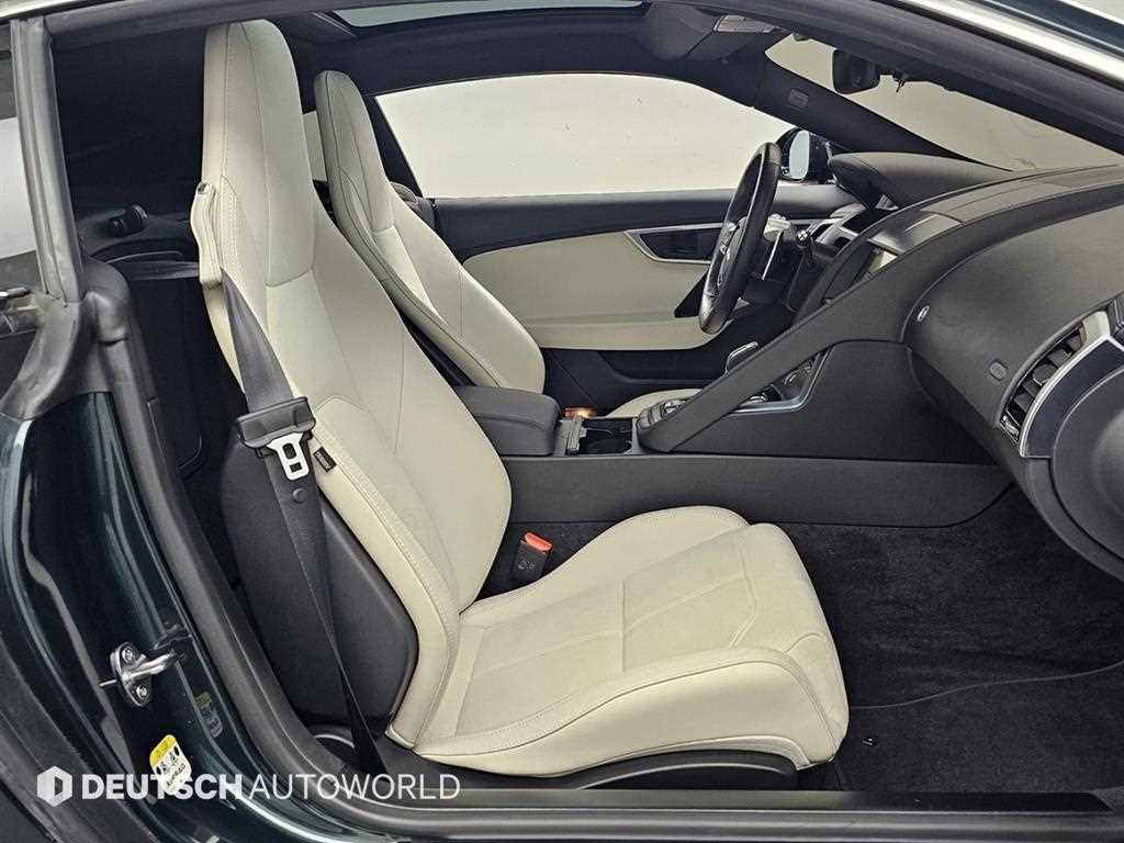 Jaguar F-TYPE - Vista 10