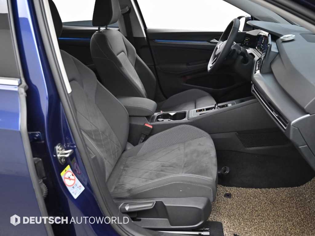 Volkswagen Golf - Vista 10