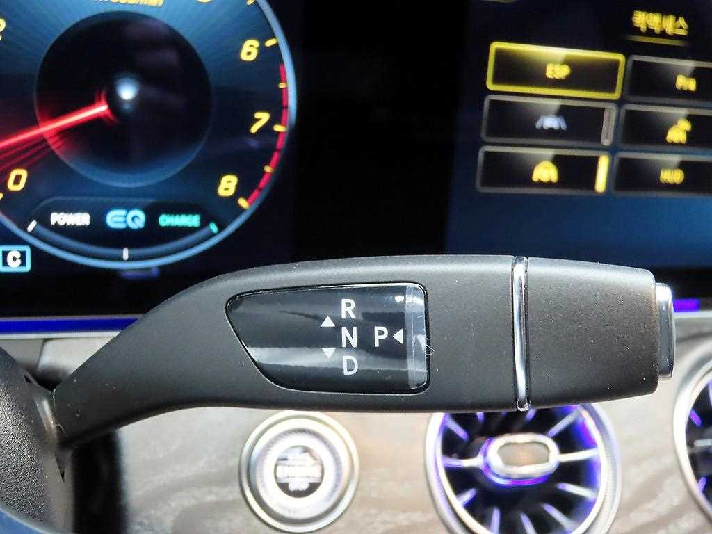 Mercedes Benz CLS Class - Vista 10