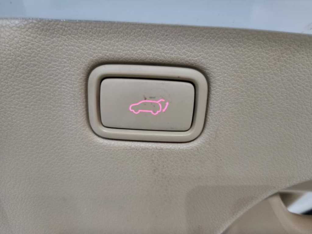 KIA Carnival 2018 Blanco - Importación desde Corea - HF Imports Iquique - Foto 18