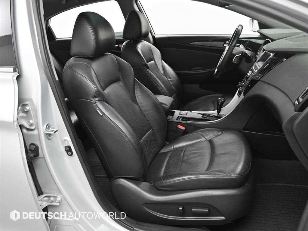 HYUNDAI Sonata - Vista 8