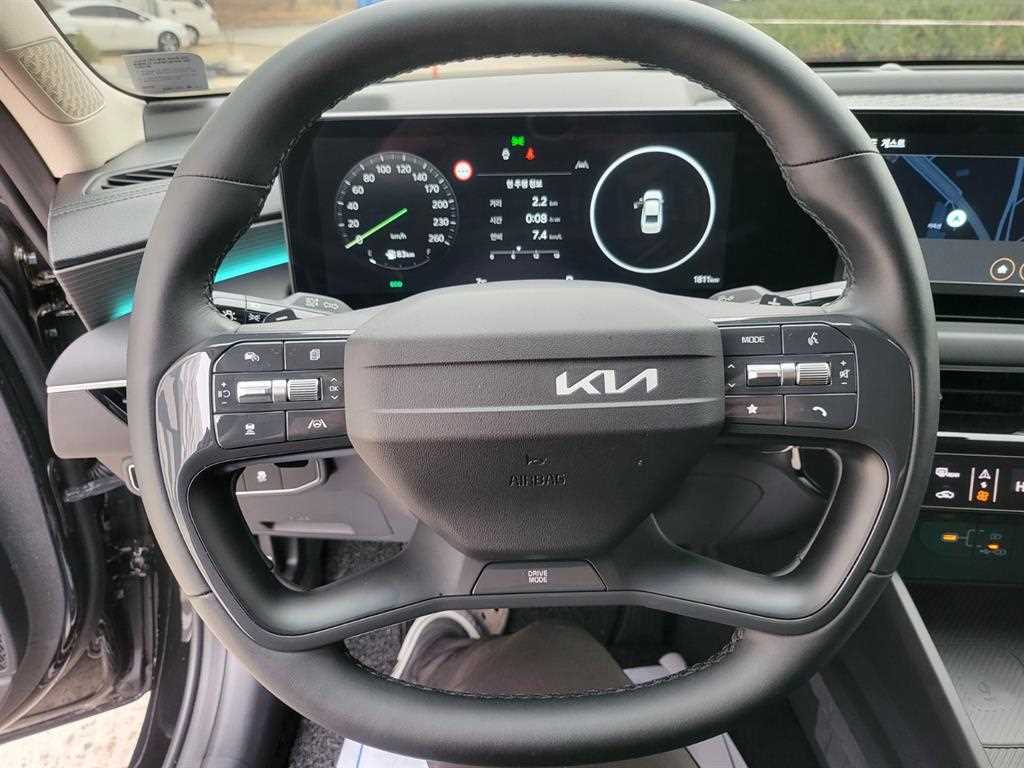 KIA K8 - Vista 8