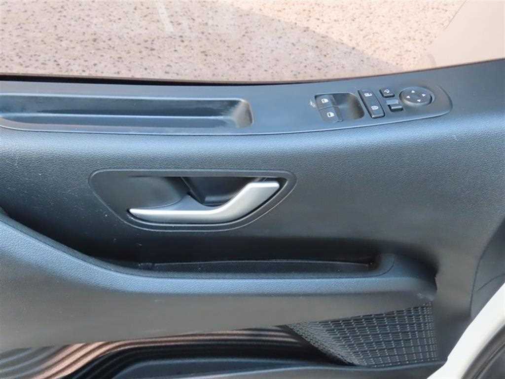 HYUNDAI Staria - Vista 7