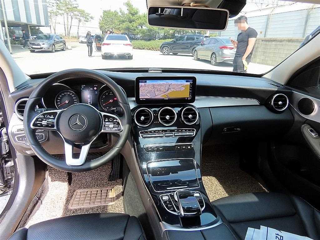 Mercedes Benz C Class - Vista 7