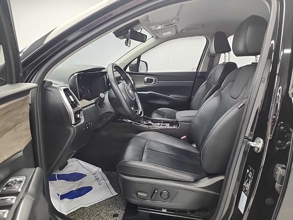 KIA Sorento - Vista 11