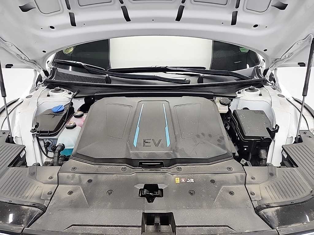 HYUNDAI Ioniq 5 - Vista 5