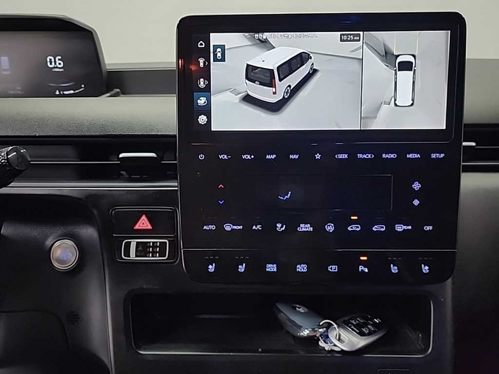 HYUNDAI Staria - Vista 10