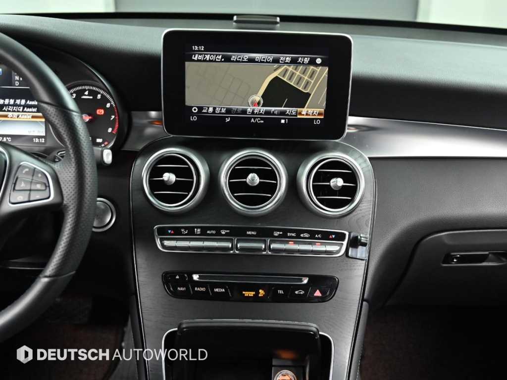 Mercedes Benz GLC Class 2019 Negro - Importación desde Corea - HF Imports Iquique - Foto 14