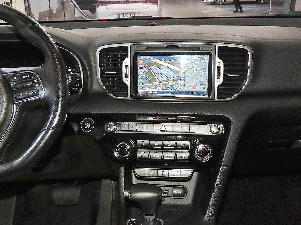 KIA Sportage - Vista 11