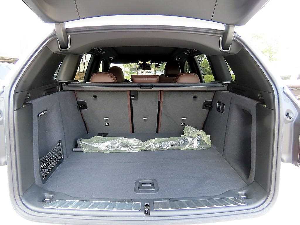 BMW iX3 2022 Blanco - Importación desde Corea - HF Imports Iquique - Foto 17