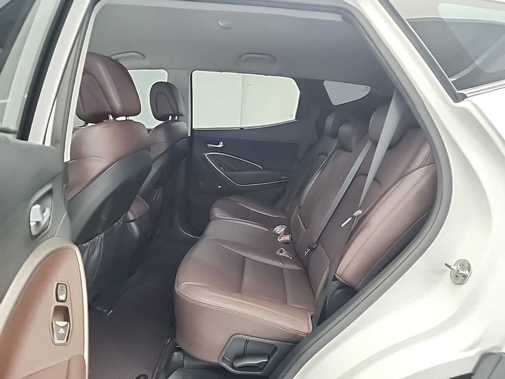 HYUNDAI Santa Fe - Vista 12