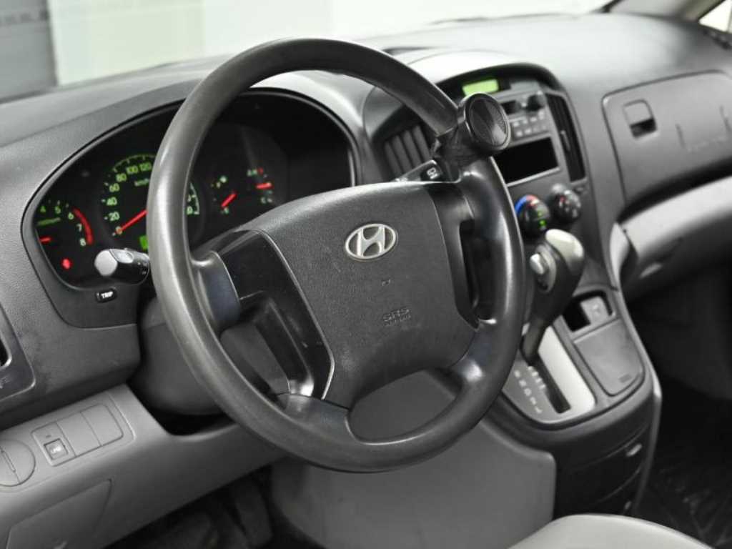 HYUNDAI Starex 2010 - Importación desde Corea - HF Imports Iquique - Foto 13