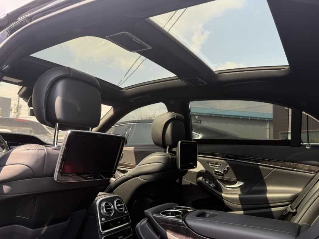 Mercedes Benz S Class - Vista 10