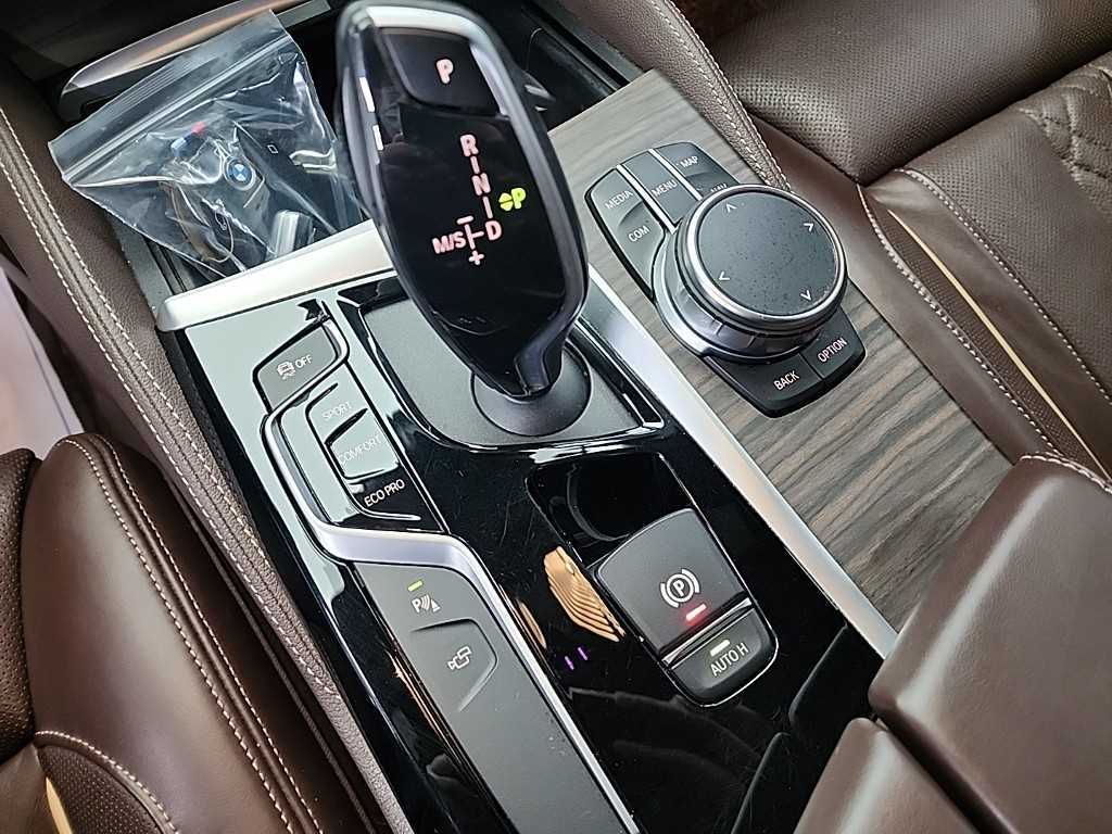 BMW 5 Series - Vista 8