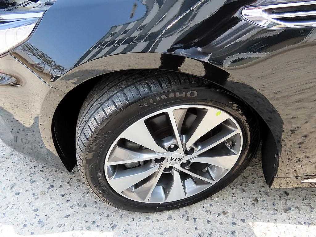 KIA K5 2016 Negro - Importación desde Corea - HF Imports Iquique - Foto 20
