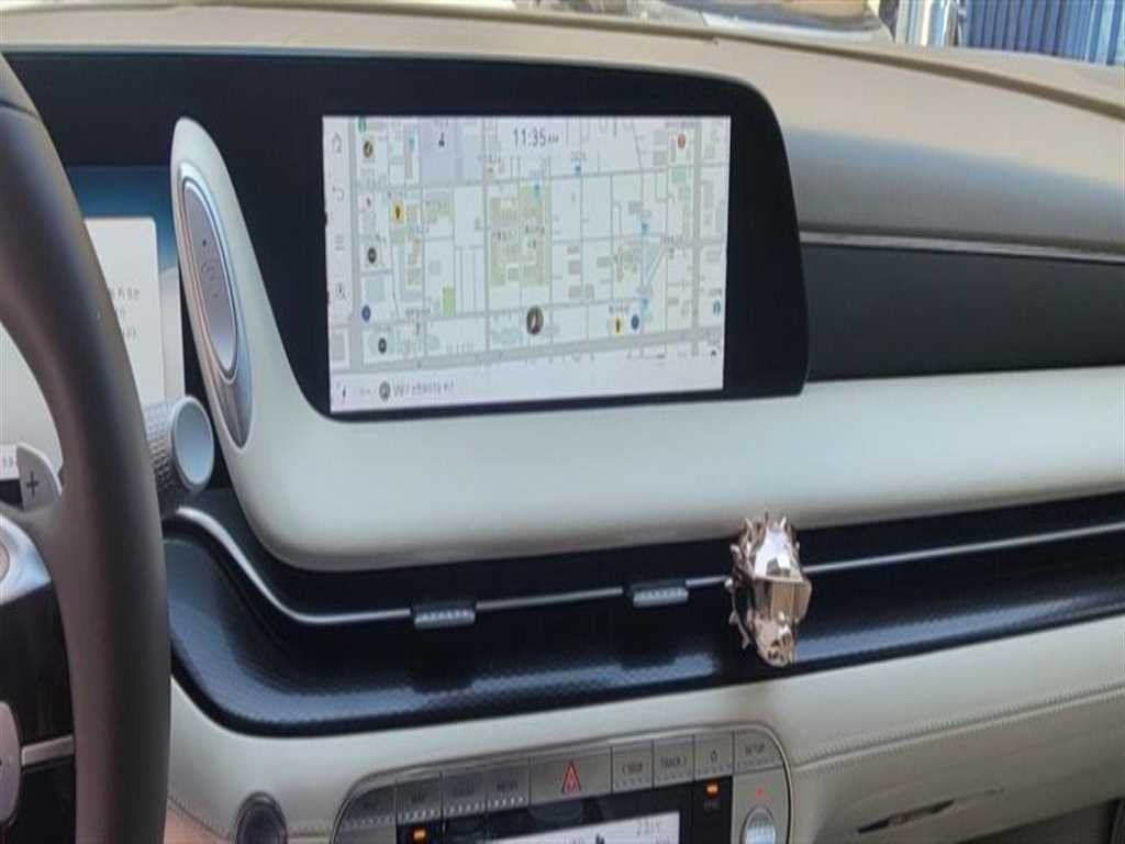 Genesis G90 - Vista 8