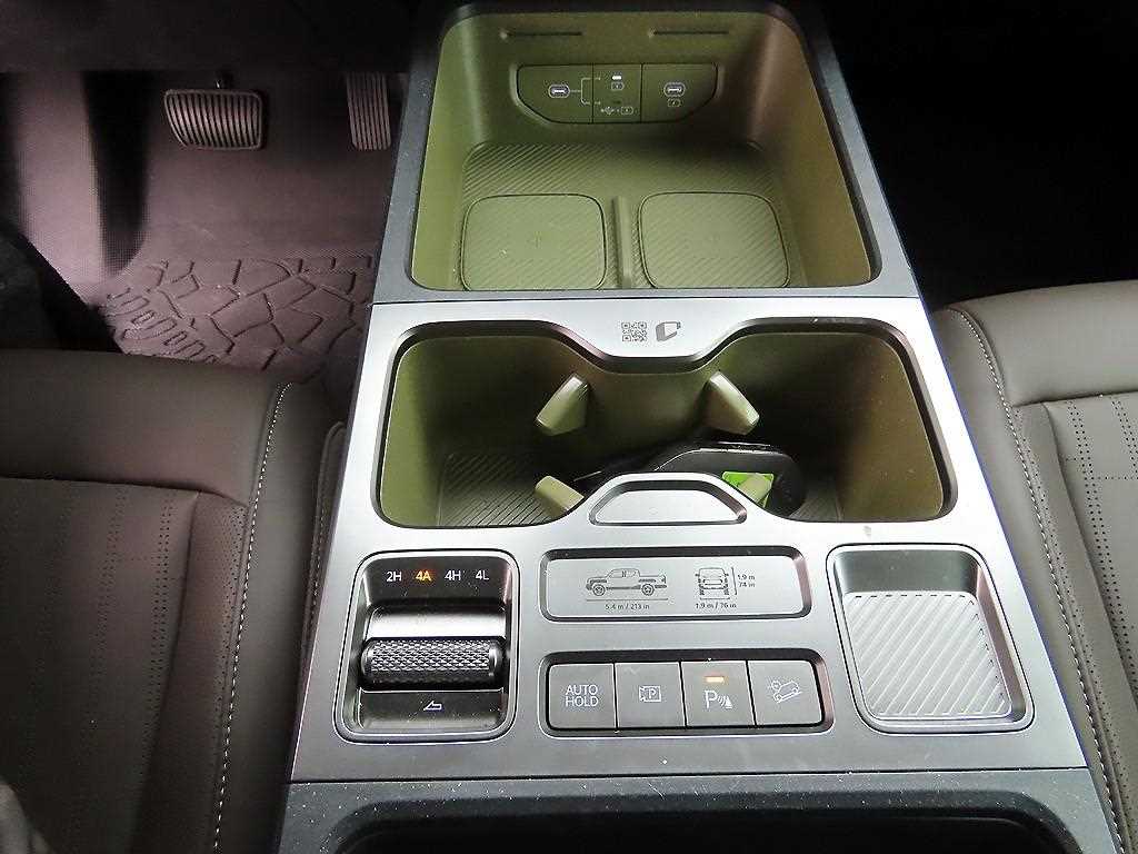 KIA Tasman - Vista 12