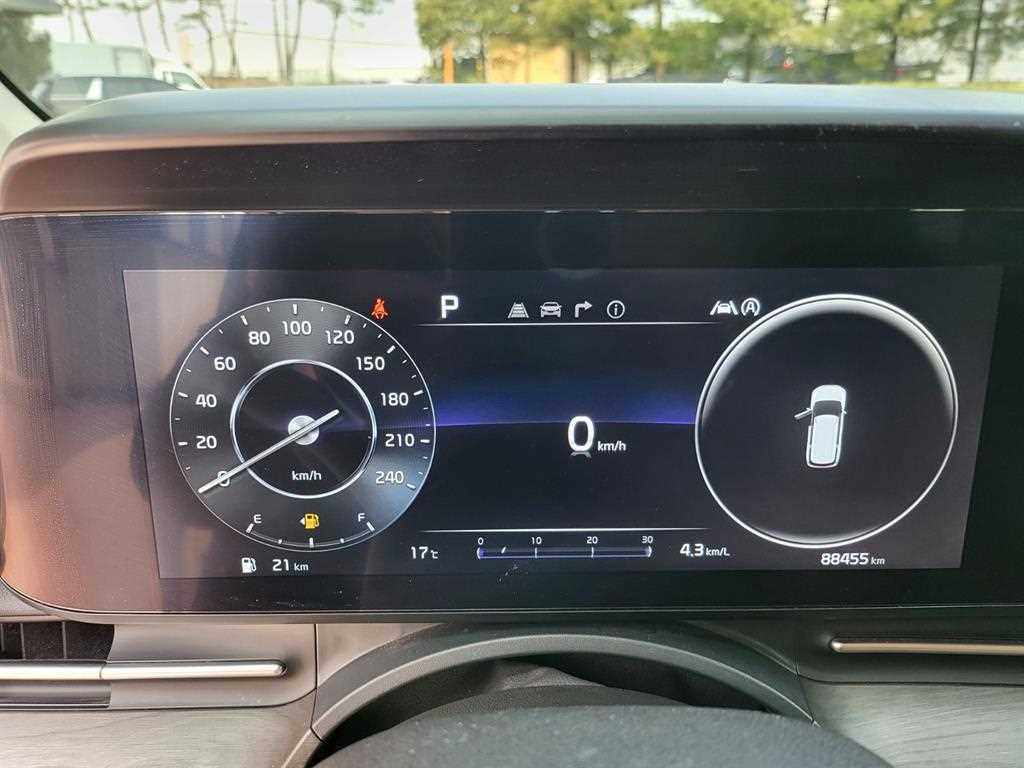 KIA Carnival - Vista 9