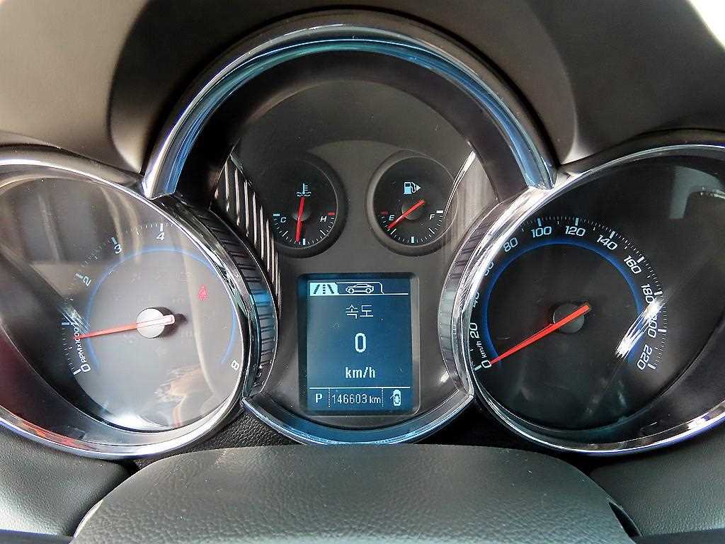 Chevrolet Cruise - Vista 9