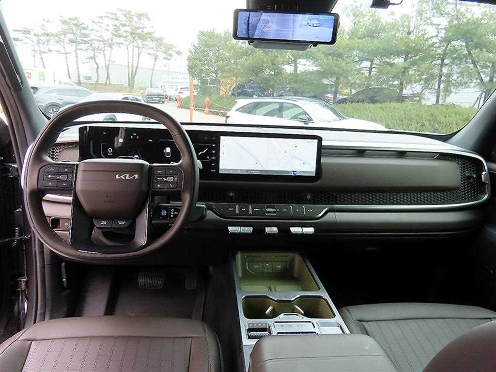 KIA Tasman - Vista 7