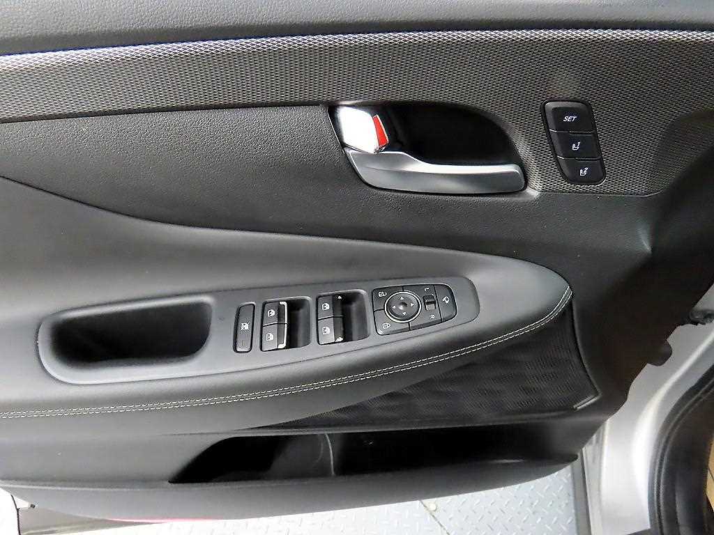 HYUNDAI Santa Fe - Vista 11