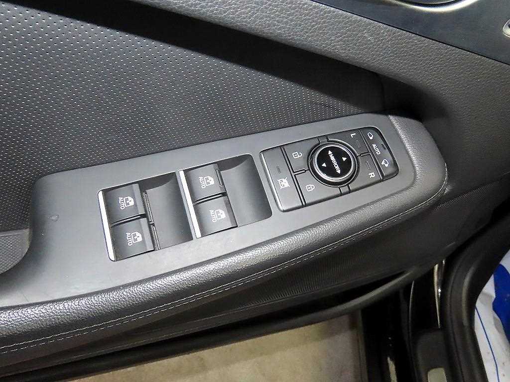 HYUNDAI Genesis 2016 Negro - Importación desde Corea - HF Imports Iquique - Foto 13