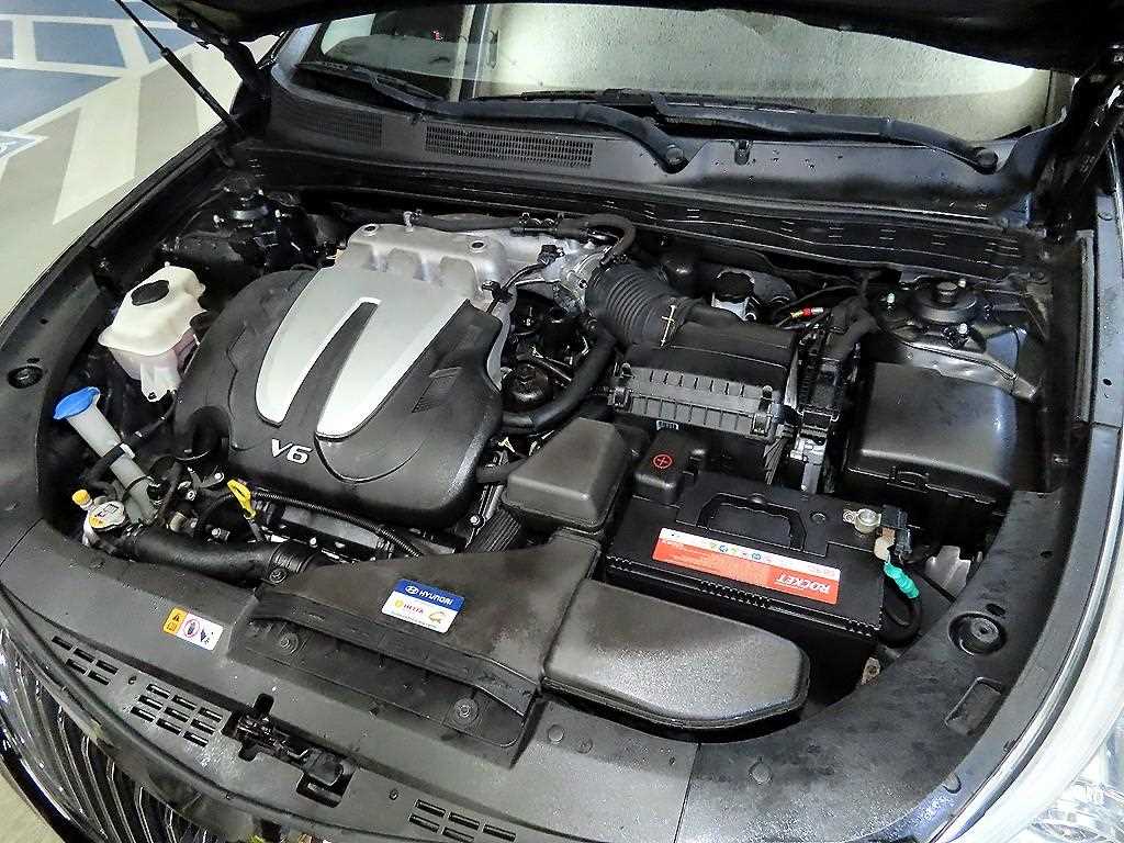 HYUNDAI Grandeur 2014 Negro - Importación desde Corea - HF Imports Iquique - Foto 18