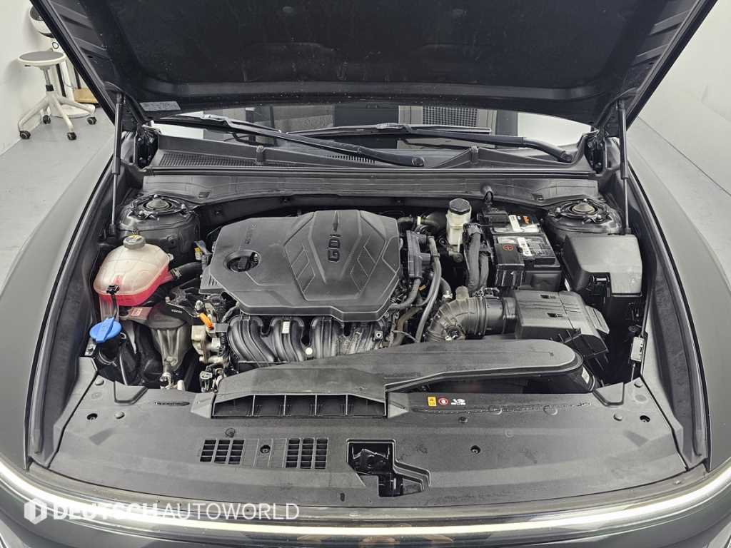 HYUNDAI Grandeur - Vista 7