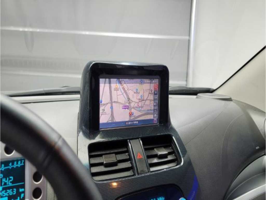 Chevrolet Spark - Vista 11