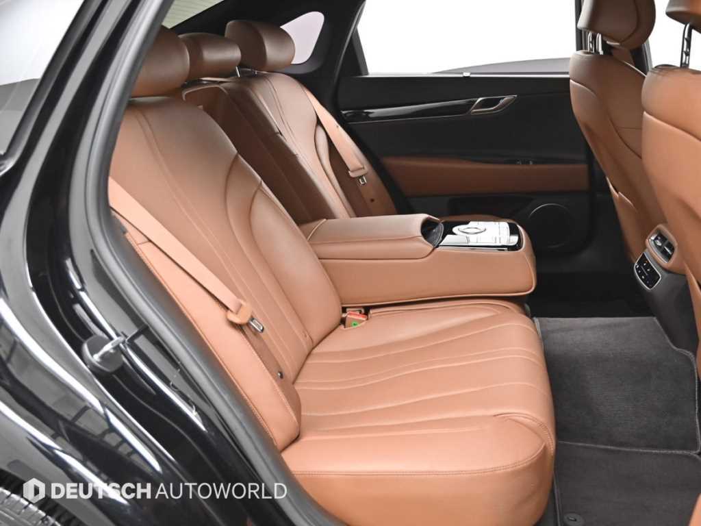 Genesis G80 - Vista 12